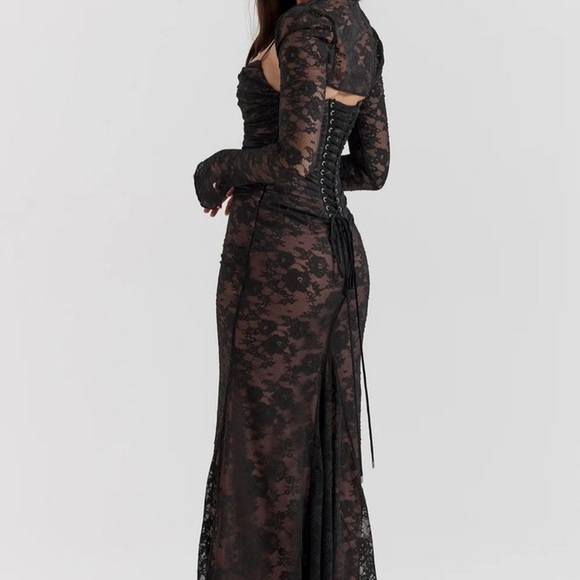 HOUSE OF CB ARTEMIS CORSETED LACE - Picture 1 of 5